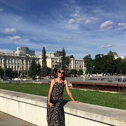 Alena, 48, 