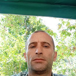 Elshad, 45, 