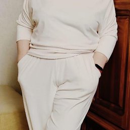 Valentina, , 67 