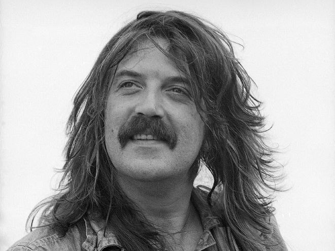 9  1941 . -    ,   "Deep Purple ". - 3