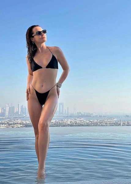 «ПРОСТО ОБИДНО»: 34-летняя Ида Галич, популярная актриса и блогер, решила больше не публиковать фото ...