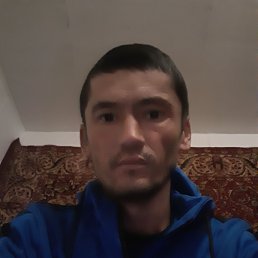 Abdulhofiz, 31, 