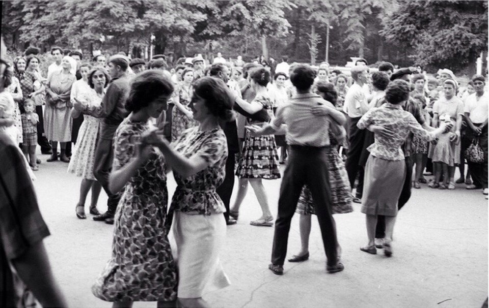 , , 1963 .    !
