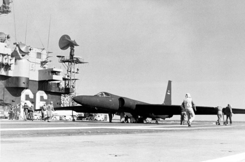 �������-��������� U-2 �� ������ ��������� USS America (CV 66), ������ 1969 ���