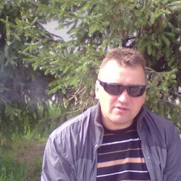 Vasiliy, 49, 