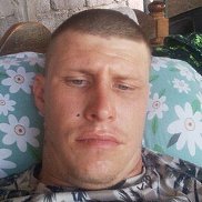 Dima, 28 , 