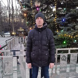 �������, 37 ���, ����������