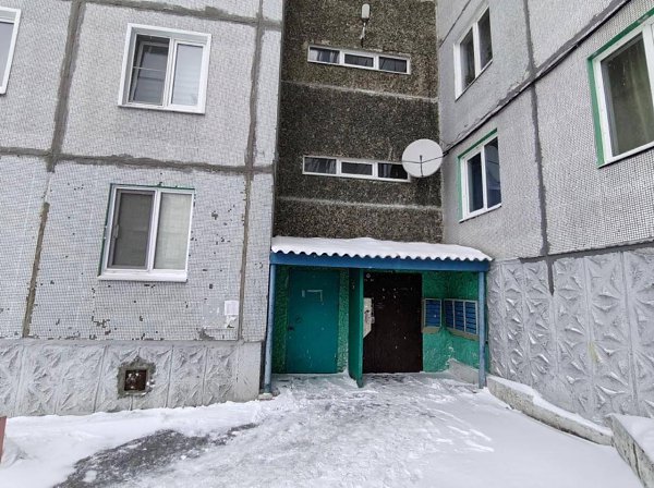 Муж зарезал свою жену и её нового избранника. В Ачинске 36-летний мужчина напал на бывшую жену и её ...
