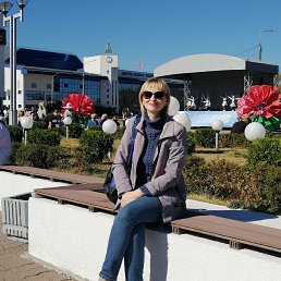 Nina, 47, 