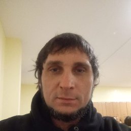 Sergey, 37, 