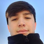 Ali, 20 , 