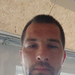 Vladimir, 35 , 