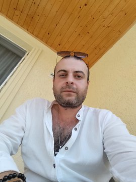 Irakli Ika, 32 ����, �������