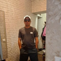 ����� ��������, 41 ���, ����