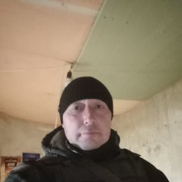 Павел, 44, Алчевск