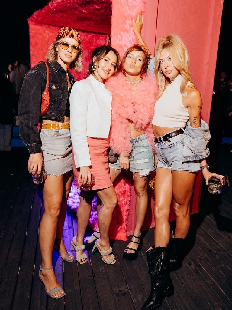     Roof Place  CAVA DISCO.   20  21 ,    ... - 7