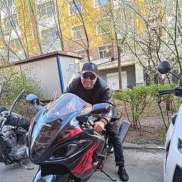 ALEKSEI, 48, 