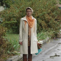 Natalli, 47, 