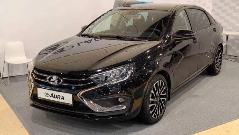    2025      Lada e-Aura   ...