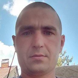 ������, ������, 33 ����