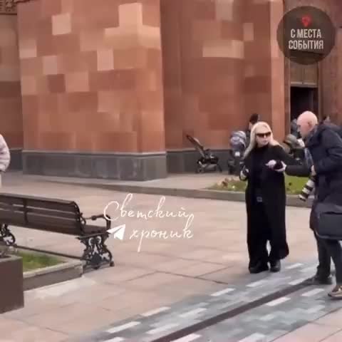 a �po�a��� c ���pa�o� eoca��o� �o�o�pa�, ����a�c� �a�o�, �a�e� �ap�c� �o����. �c�o����e�����a e��a ... - 2