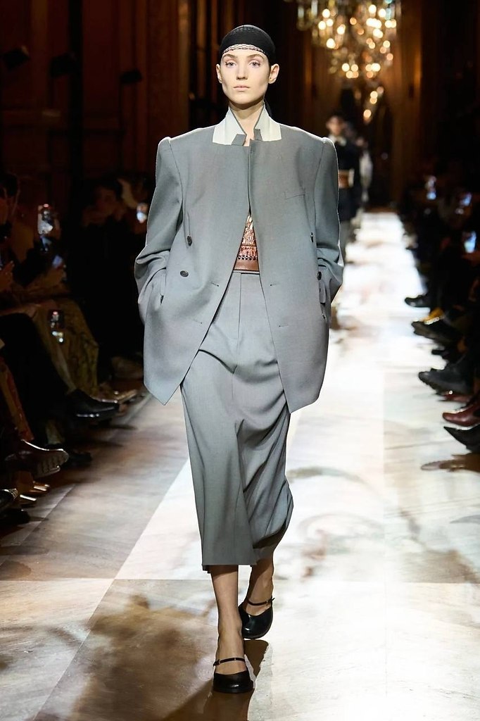     Dries Van Noten.         ... - 3