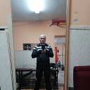  ,  , 44  -  8  2025    