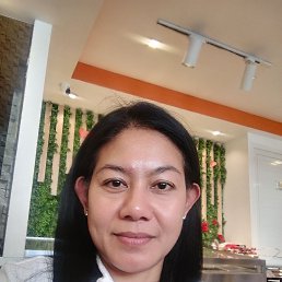 Lhora, 45, 