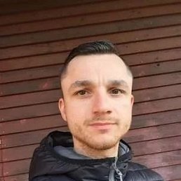 Tom, 37, 