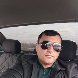 Elbek, 38, 