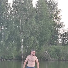 ���� �&euml;��;-), �������, 37 ��� - ��������� 23 ������ 2026