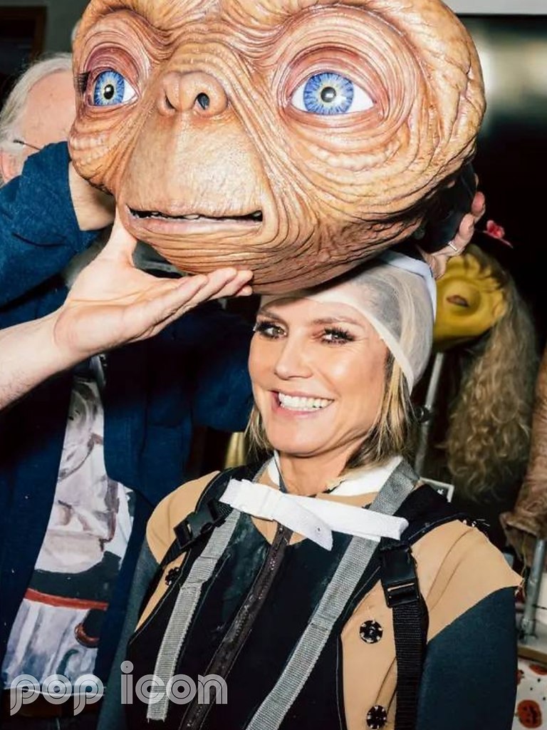        E.T.     .   ... - 2