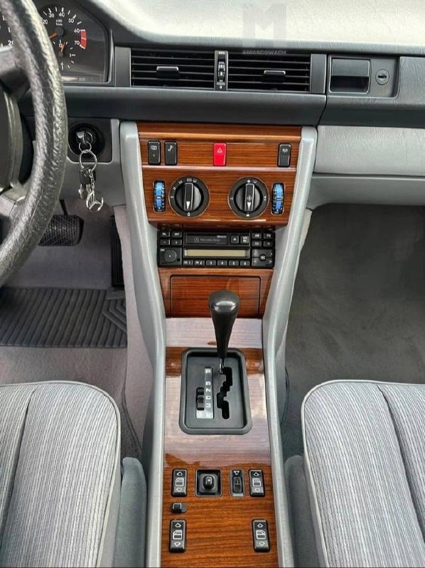 ������������ ��������� ����������� ������ ���� Mercedes � ������� ���������� 15 ��������� ������. ... - 2