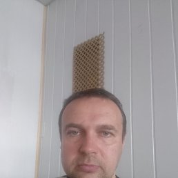 Victor, 41, 