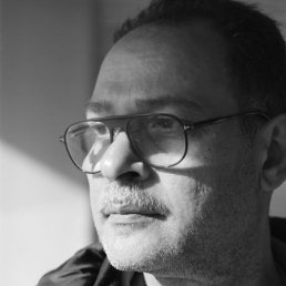 Akram, ������, 48 ���