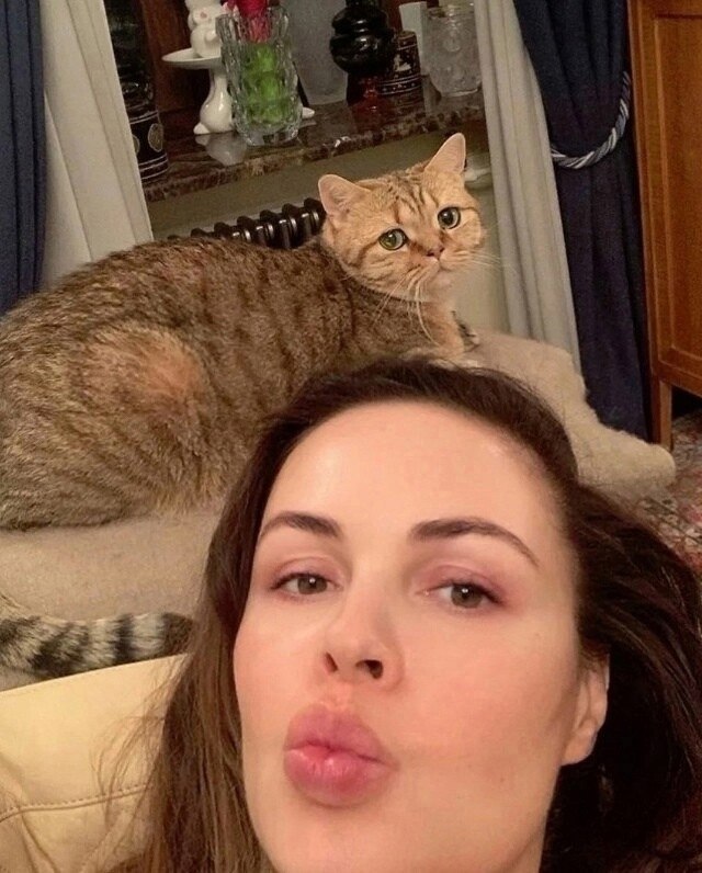 Екатерина Андреева, известная ведущая программы «Время», в свои 64 года продолжает оставаться в ... - 2