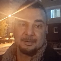 Alui, , 42 