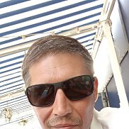 �����, 42 ����, ����������