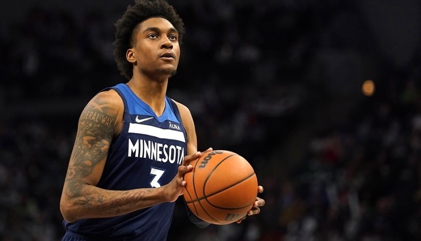     -: 21.0 PPG 6.0 RPG 58.7 FG%