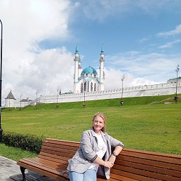 Helga, 48, 