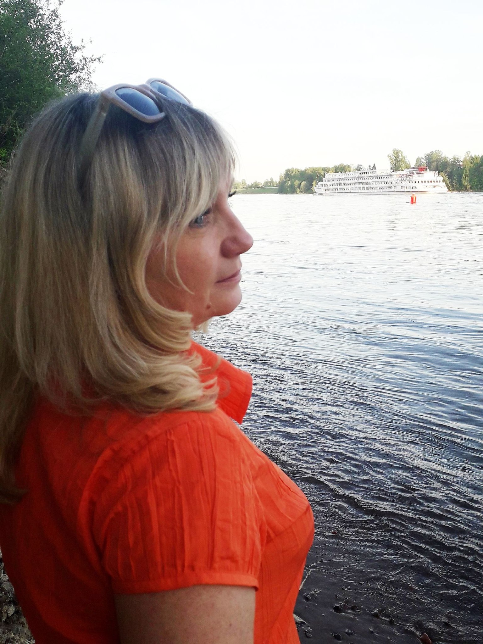 Я помню, зайчики вокруг, мышата, белочки….Плохое слово за игрой сказала вдруг…И голос мамы: «Не ...