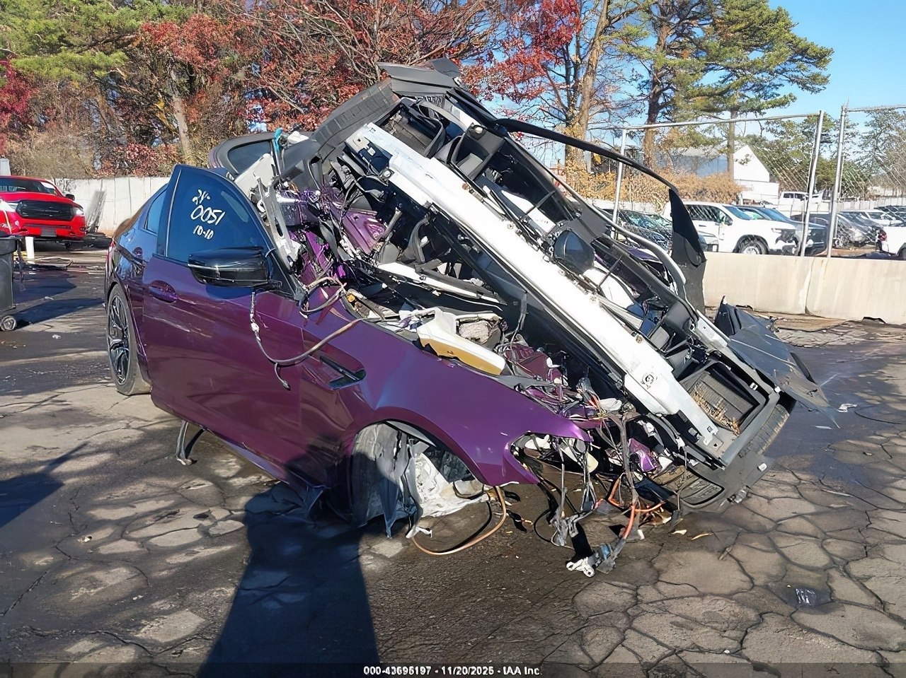 �� ������������ �������� ��������� BMW M5 � 