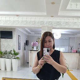 Zara, 47, 