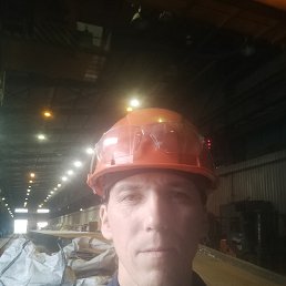 Viktor, 36, 
