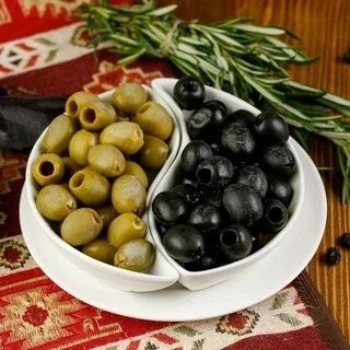 cли пcтянн путaeтe ливи c мacлинaми, пpcт нaпминaйтe ceбe, чт ливи ливвг цвeтa