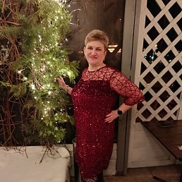 Ninel, 52, 