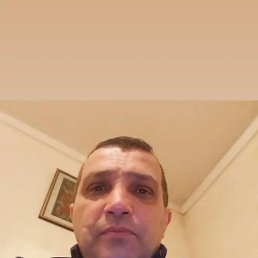 Samir, 49, 