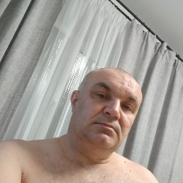 �������, 42 ����, ������-��-����