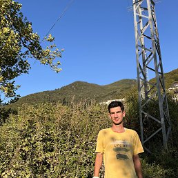 idris kaan, 18, 