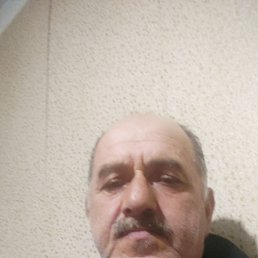 Seyran, 57, 